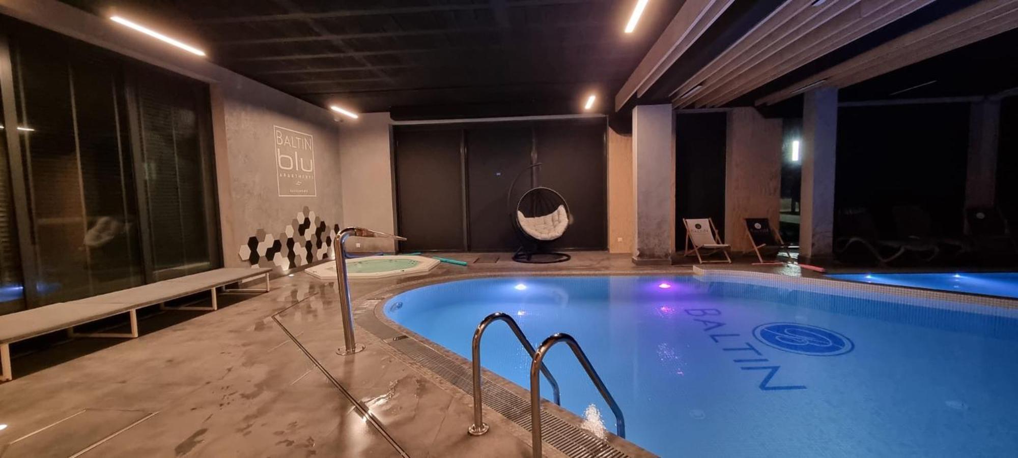 Apartament "Blu10" Z Basenem 사르비노보 외부 사진